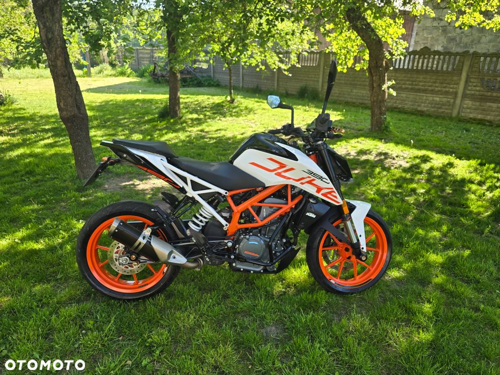KTM Duke 390 - 1