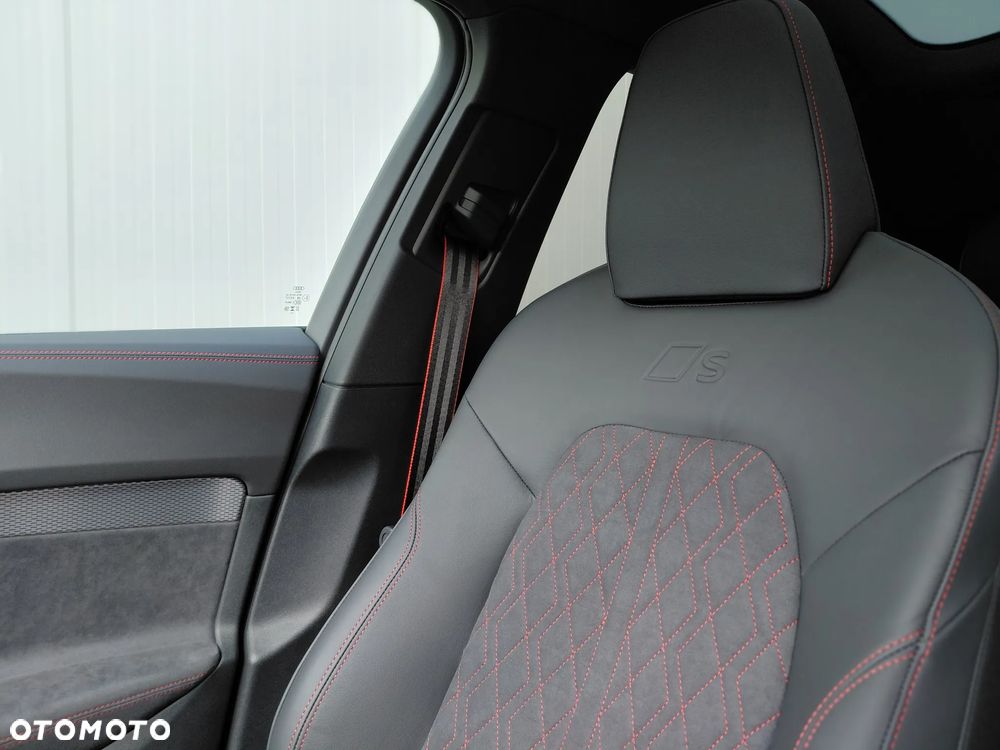 Audi A5 Limousine - 16