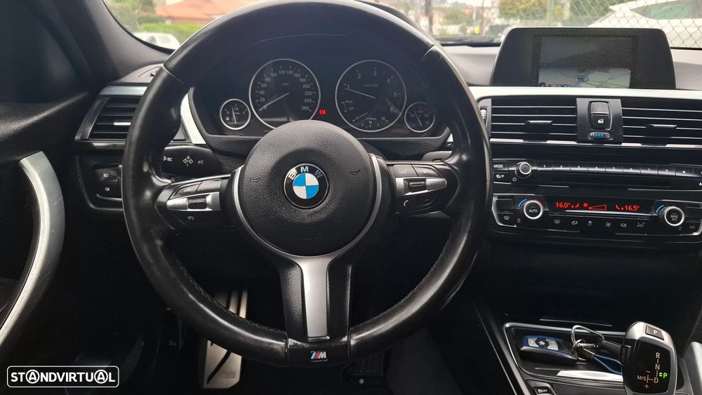 BMW 318 d Touring Auto Pack M - 35