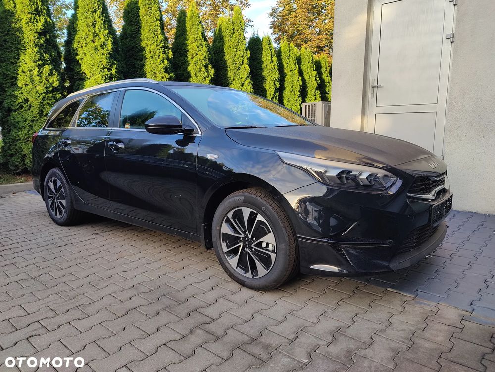 Kia Ceed 1.5 T-GDI M