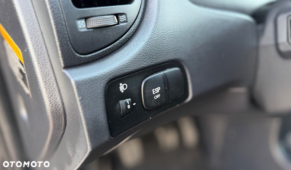 Kia Sportage 2.0 Tour 2WD - 28