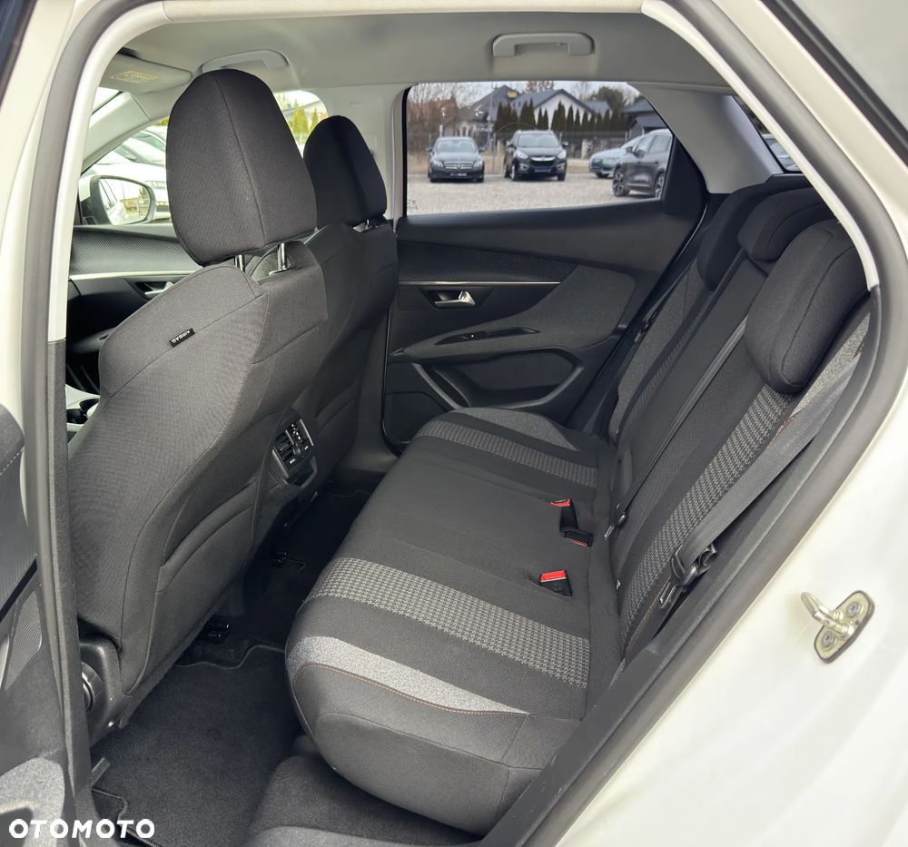 Peugeot 3008 THP 165 EAT6 Stop & Start Active - 27