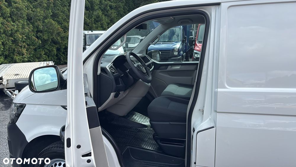 Volkswagen Transporter T6 - 10