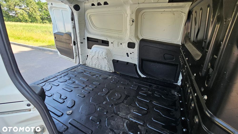 Fiat Doblo - 17