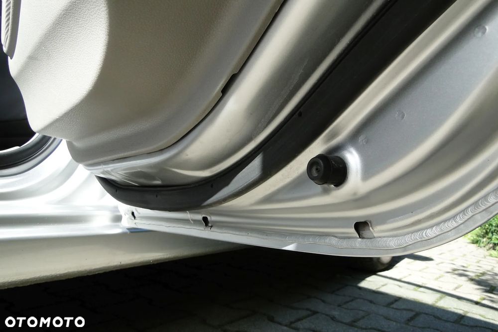 Honda Insight 1.3 S - 23