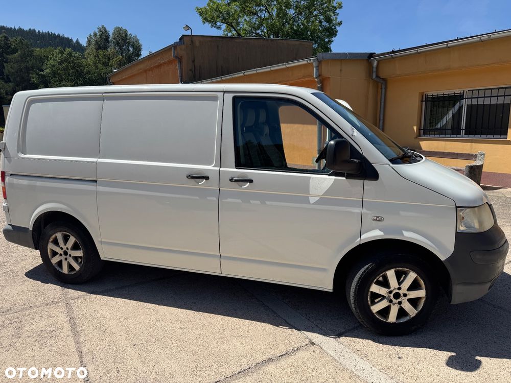 Volkswagen Transporter T5 - 3