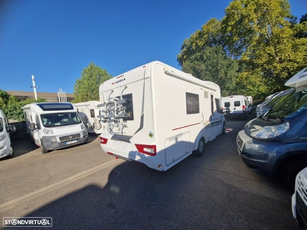 Adria Matrix Plus 670 SLT Camas gêmeas - 5