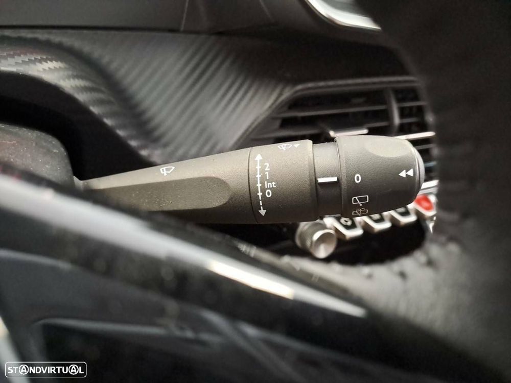 Peugeot 208 1.2 PureTech Style - 15