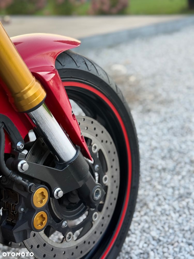 Yamaha FZ8 - 9
