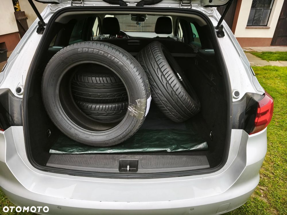 Opel Astra 1.6 D (CDTI) Start/Stop Innovation - 12