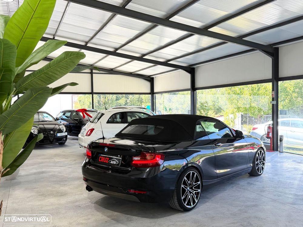 BMW 220 d Cabrio Pack M Auto - 6