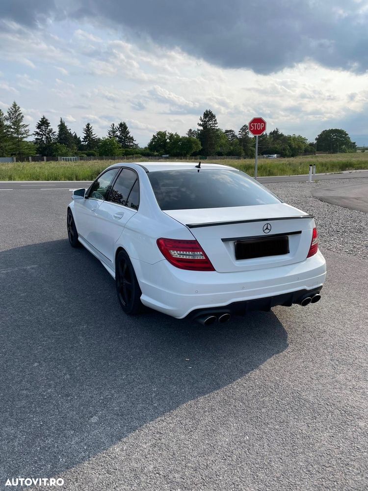 Mercedes-Benz C 250 CGI BlueEFFICIENCY Aut. - 5