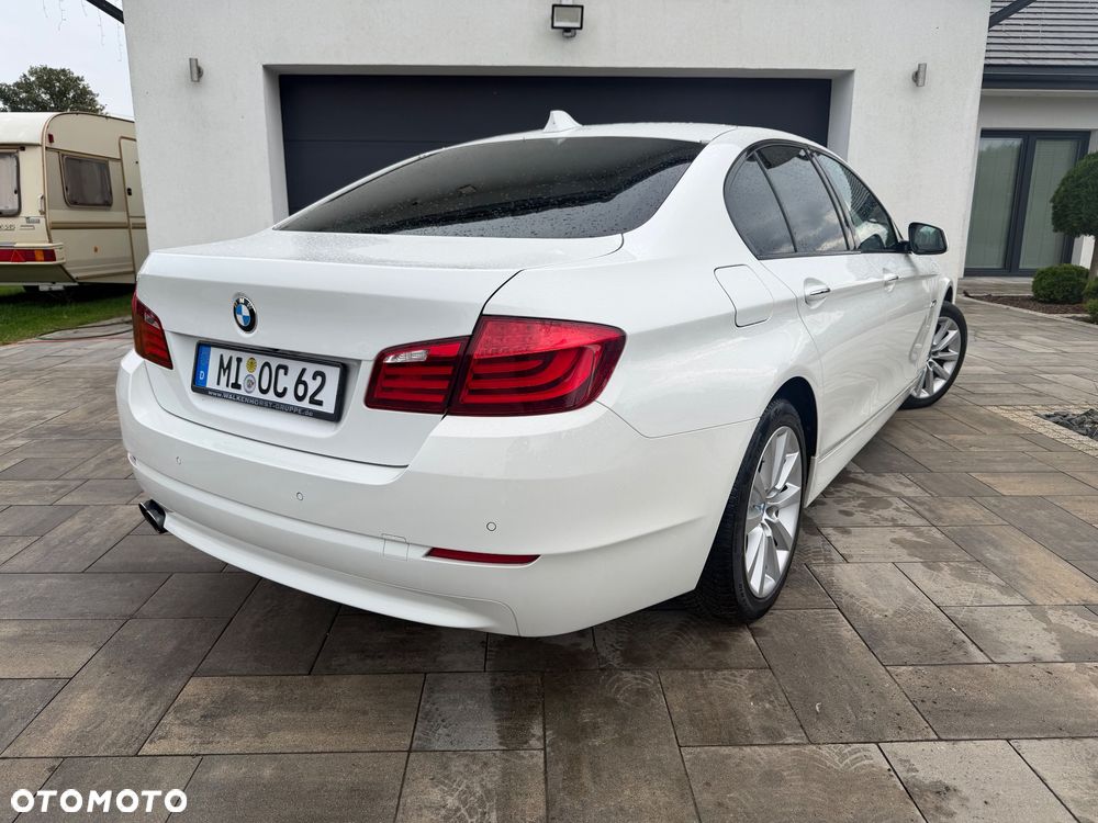 BMW Seria 5 530i Sport-Aut Edition Exclusive - 11