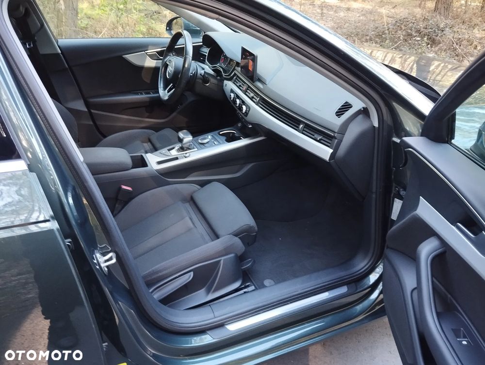 Audi A4 Avant 2.0 TFSI ultra S tronic design - 8