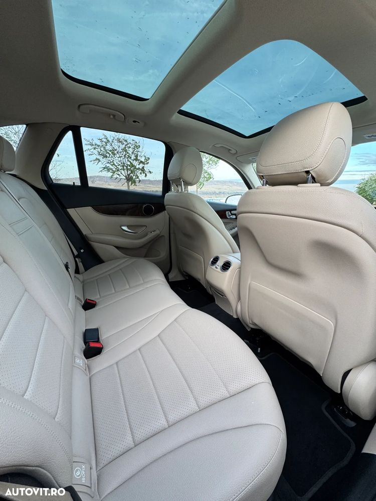 Mercedes-Benz GLC - 9