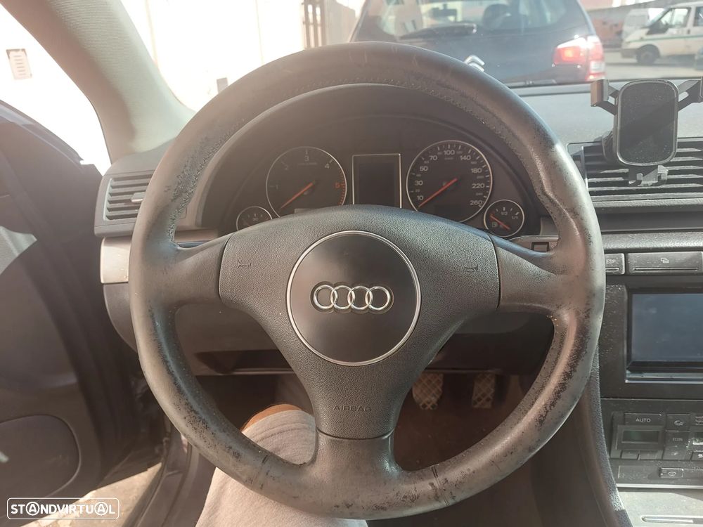 Audi A4 Avant 1.9 TDI m6 - 4
