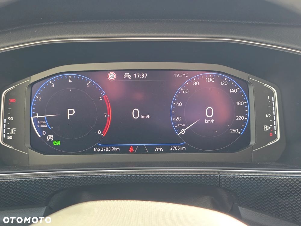 Volkswagen T-Cross 1.0 TSI R-Line Plus DSG - 18