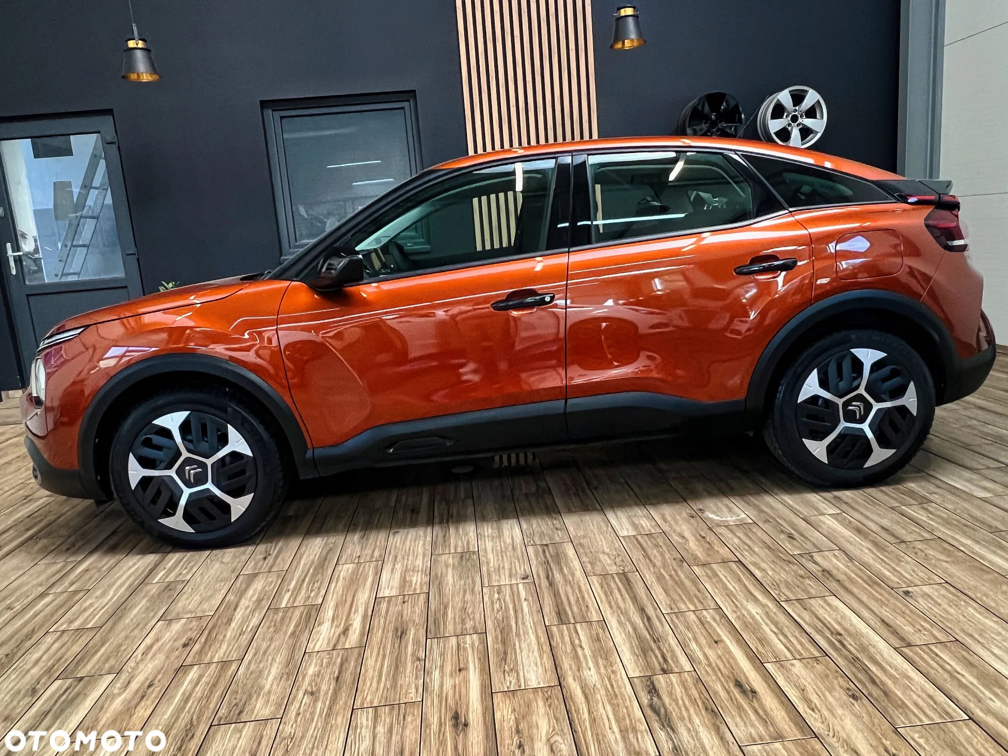 Citroën C4 PureTech 100 Stop&Start FEEL - 11