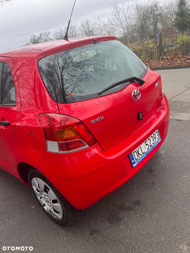 Toyota Yaris - 2