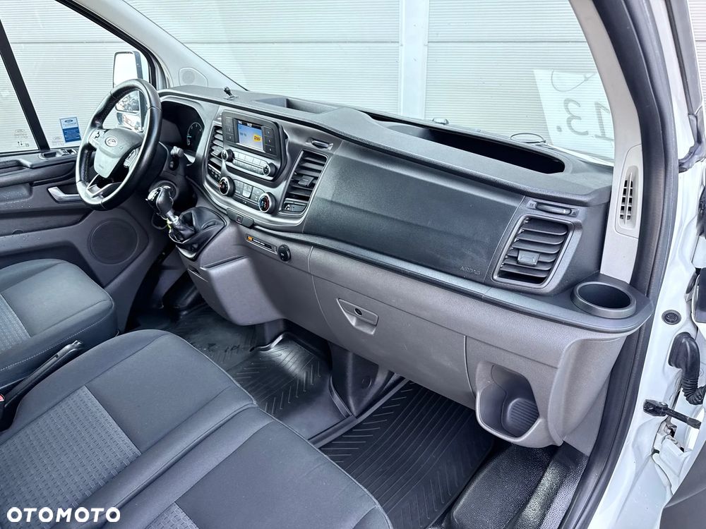 Ford Tourneo Custom 2.0 EcoBlue L2 Trend - 21