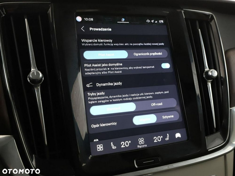 Volvo V90 Cross Country B4 D AWD Pro - 27
