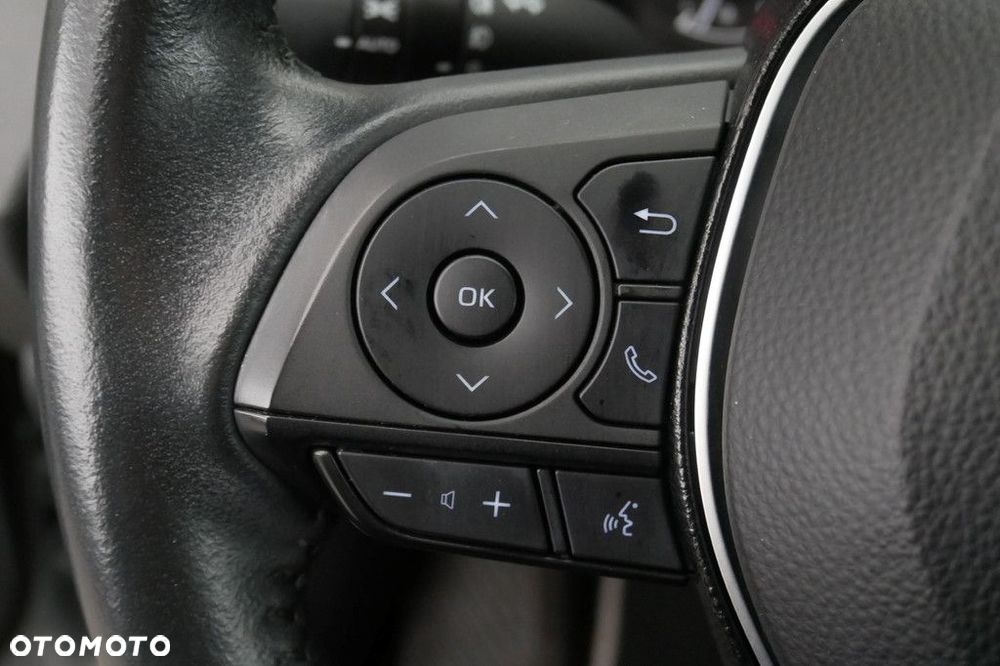 Toyota Corolla 1.8 Hybrid Comfort - 22
