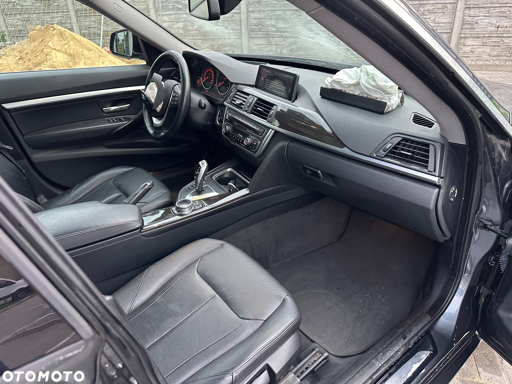 BMW 3GT 318d GT Luxury Line - 29
