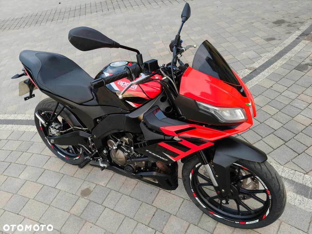 Aprilia Tuono - 4