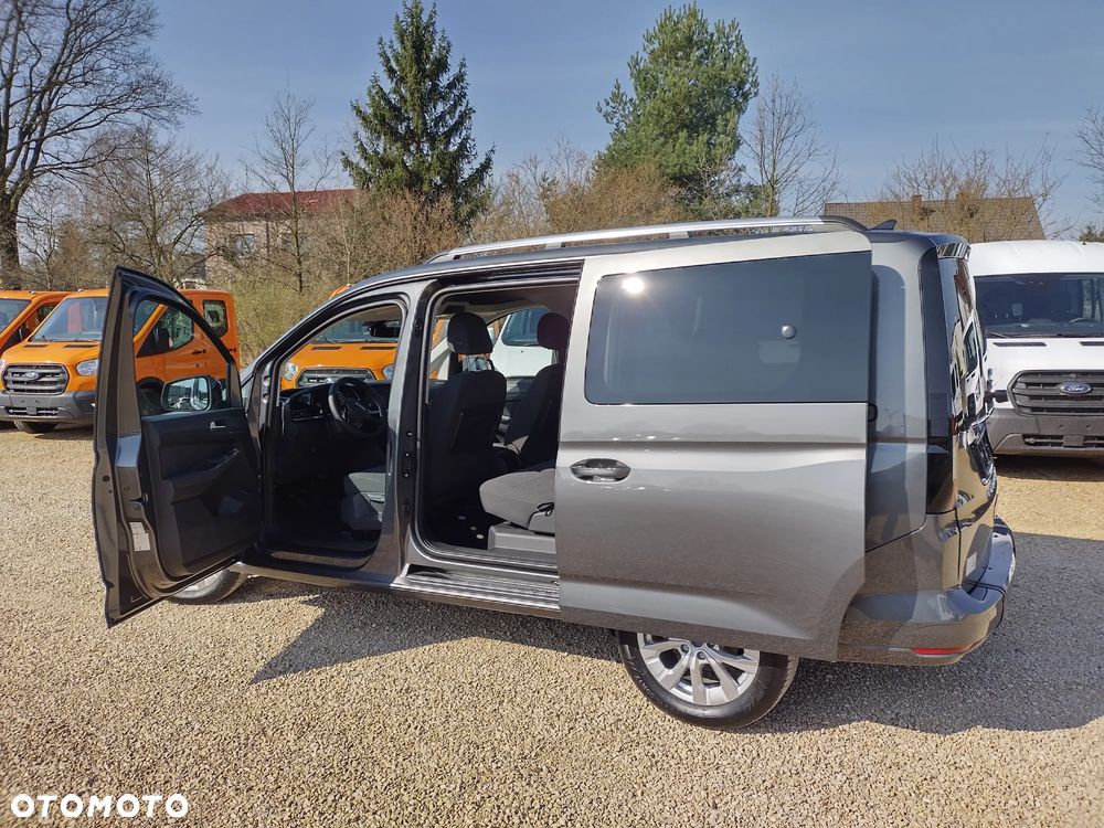 Ford Tourneo Connect Grand - 3