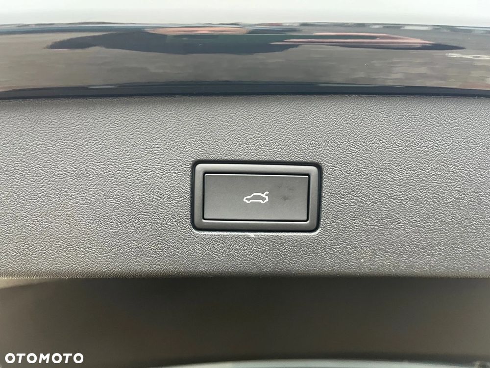 Volkswagen Tayron 1.5 TSI eHybrid PHEV 200kW R-Line Plus DSG - 13