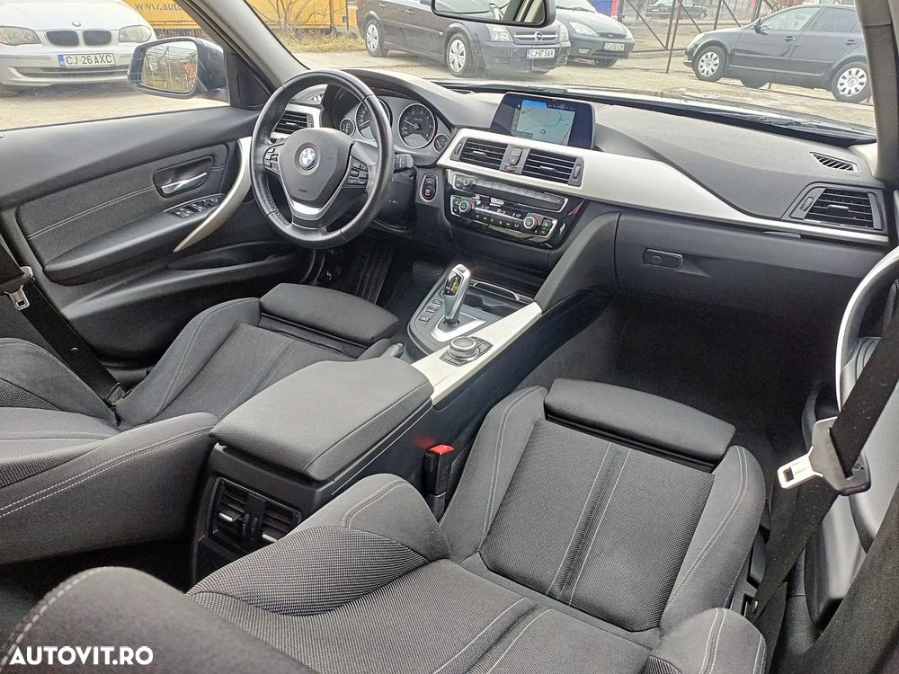 BMW Seria 3 320d Sport-Aut. Advantage - 13