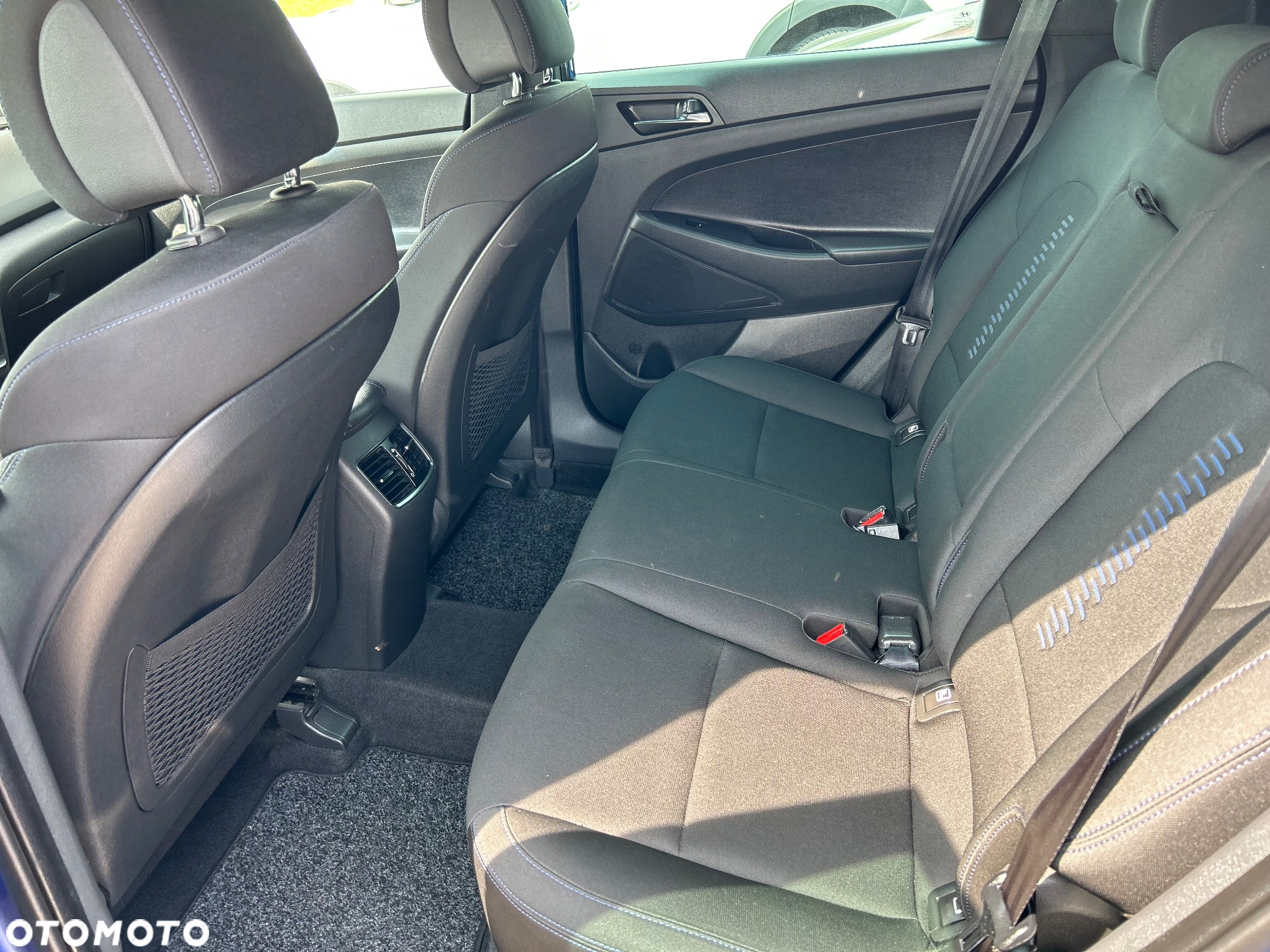 Hyundai Tucson blue 1.6 GDi 2WD Passion - 15