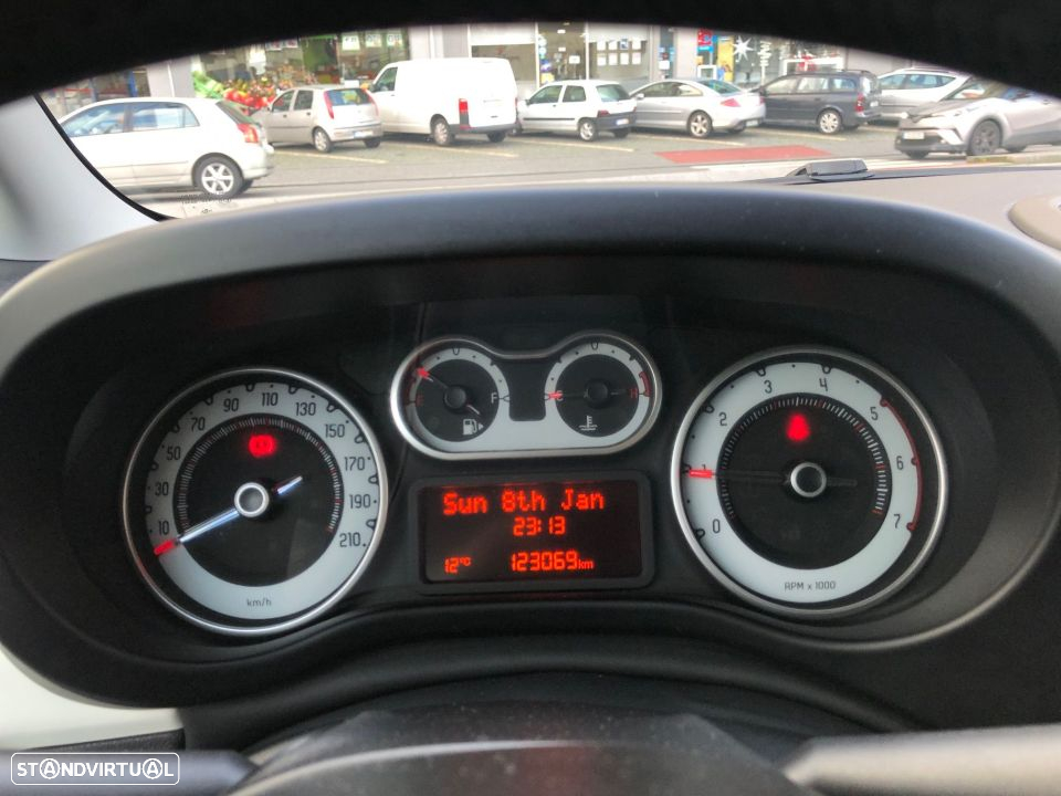 Fiat 500L 1.6 MJ Trekking S&S - 11