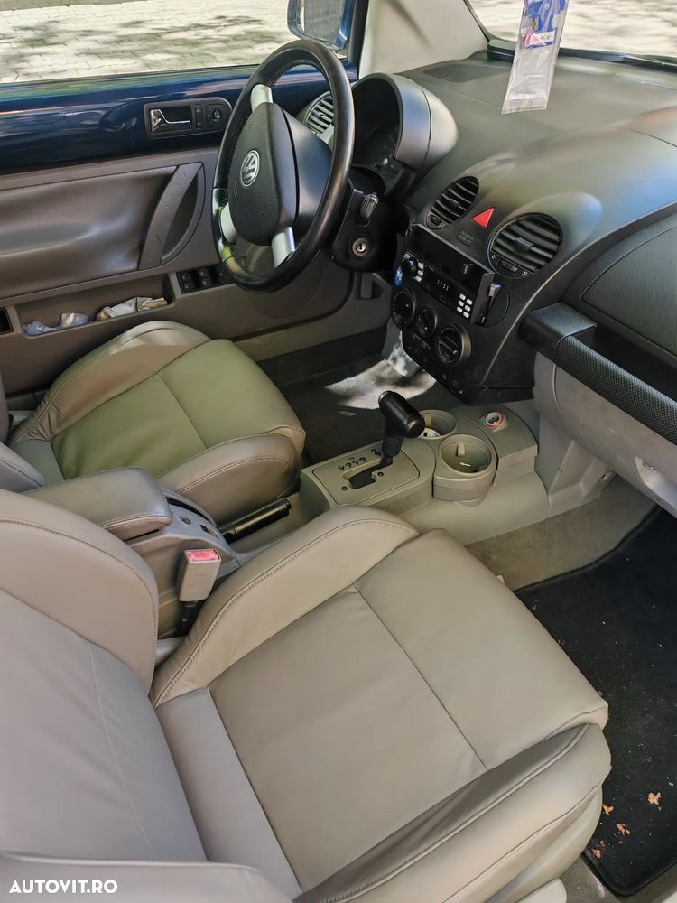 Volkswagen New Beetle 2.0 Automatik - 4