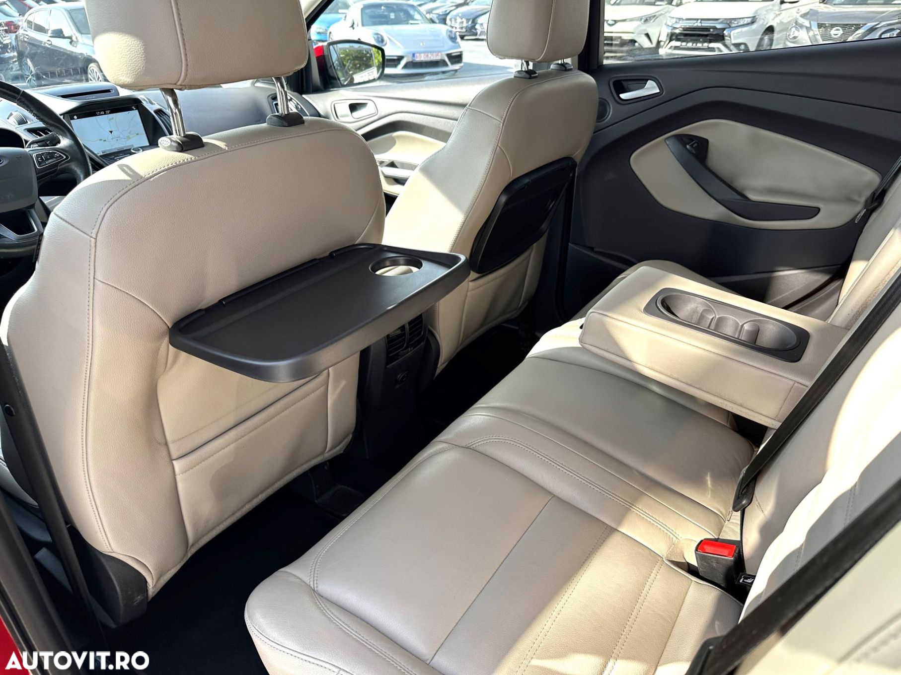 Ford Kuga - 21