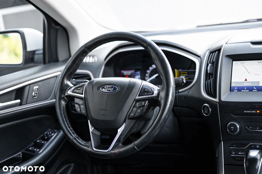 Ford Edge - 15