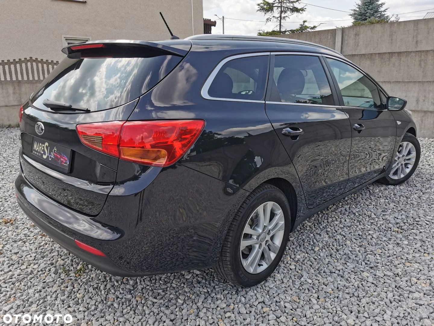 Kia Ceed - 4