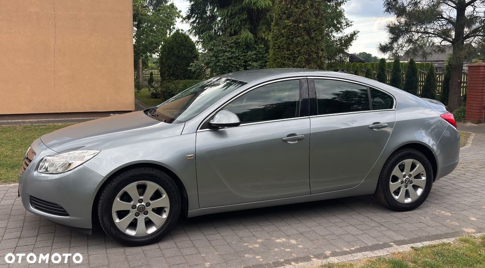 Opel Insignia - 2