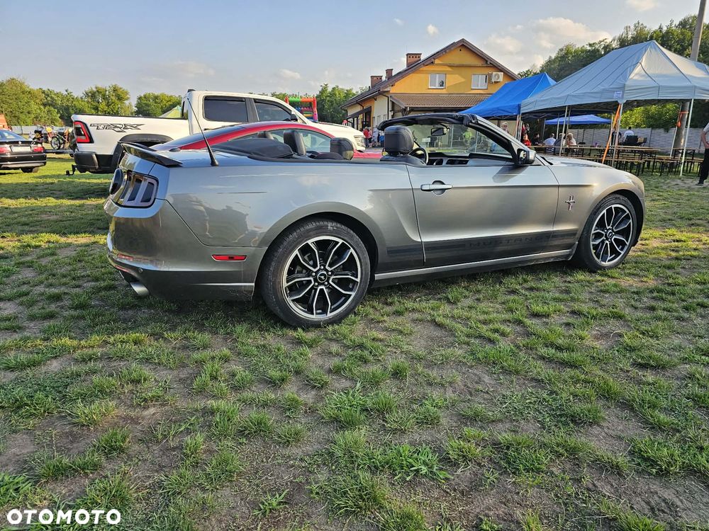 Ford Mustang 3.7 V6 Premium - 6