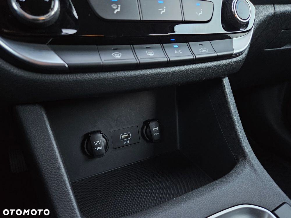 Hyundai i30 1.5 DPI Classic + - 30