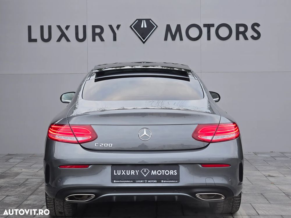 Mercedes-Benz C 200 Coupe 7G-TRONIC AMG Line - 30