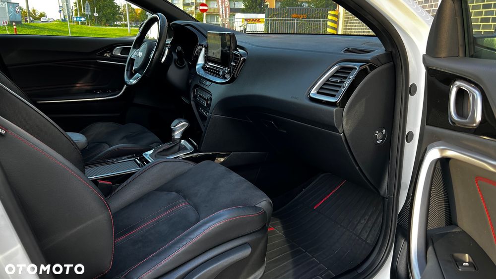 Kia ProCeed 1.6 T-GDI DCT7 OPF GT - 33