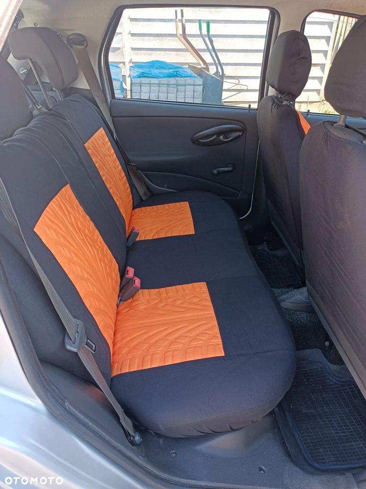 Fiat Punto 1.2 8V Classic - 12