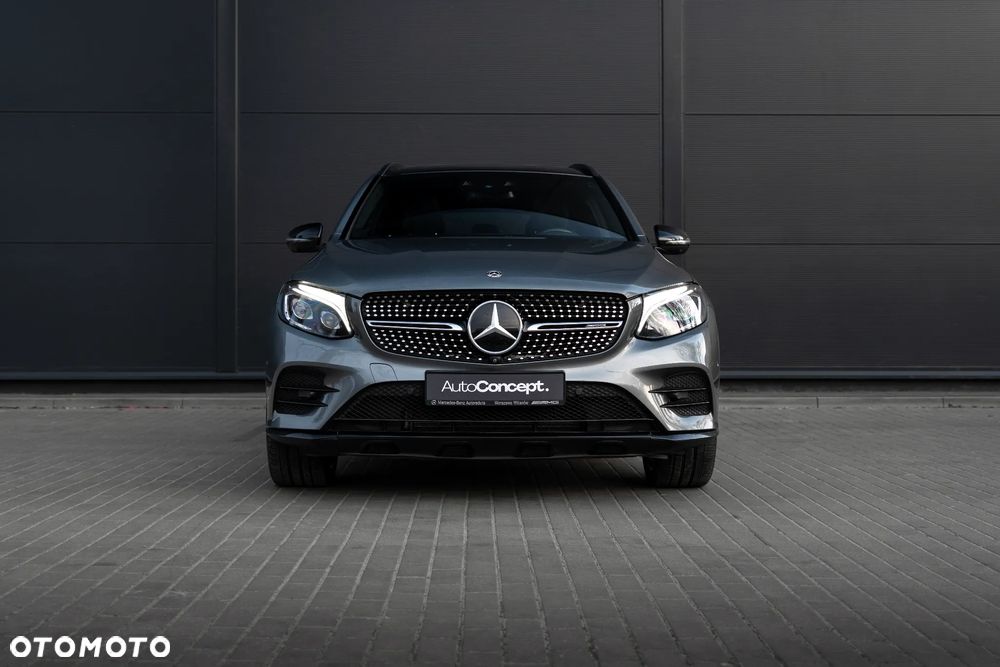 Mercedes-Benz GLC - 2