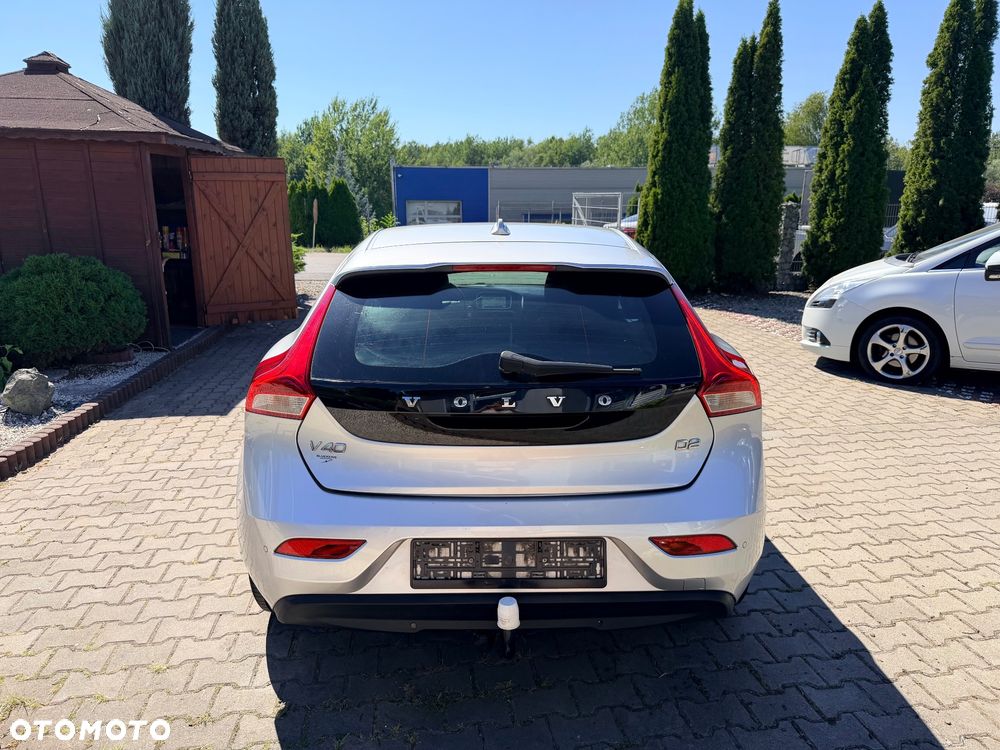 Volvo V40 D2 Momentum - 6