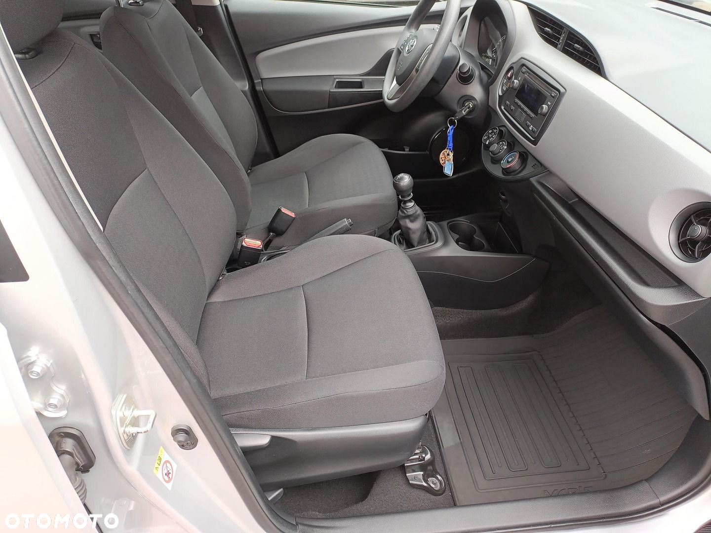 Toyota Yaris - 13
