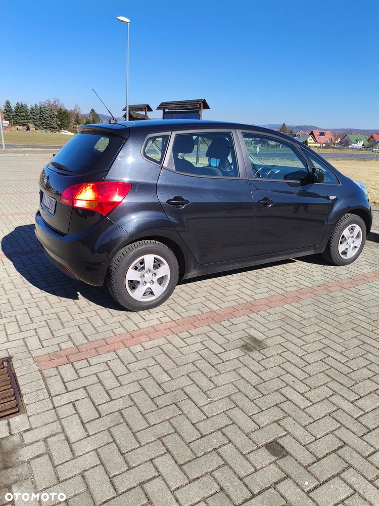 Kia Venga 1.4 CVVT Black Collection - 2