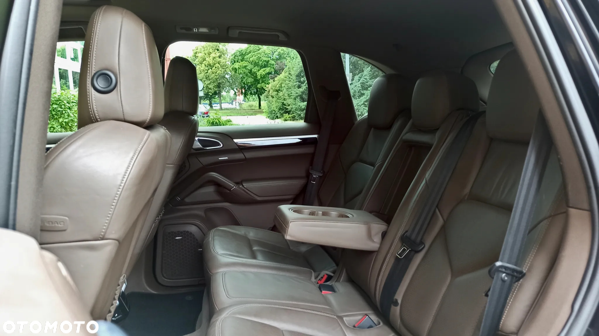 Porsche Cayenne Platinum Edition - 17