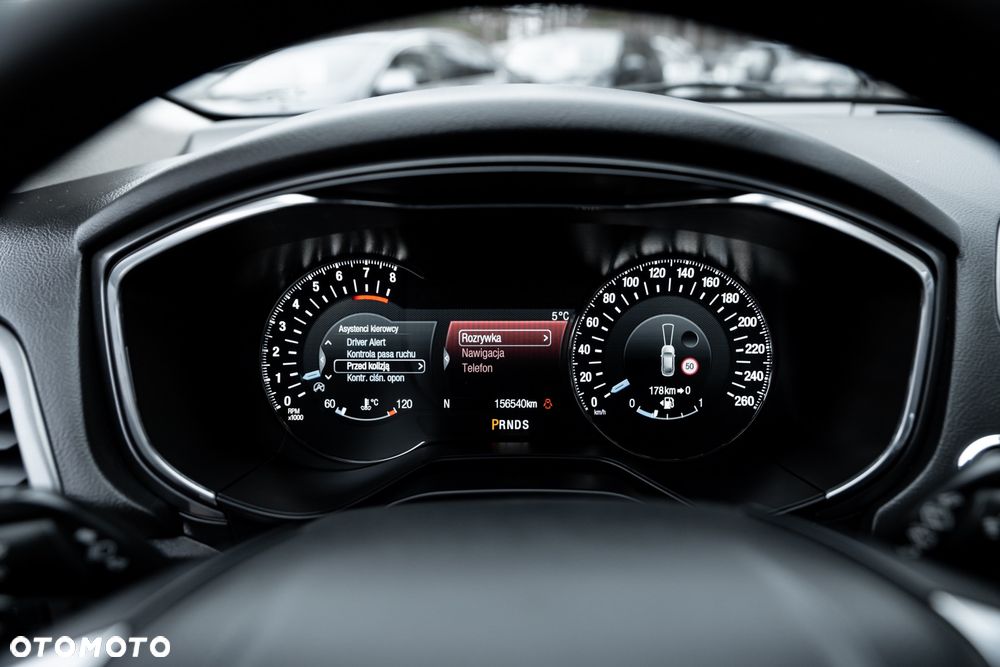 Ford Mondeo 2.0 EcoBoost ST-Line - 31