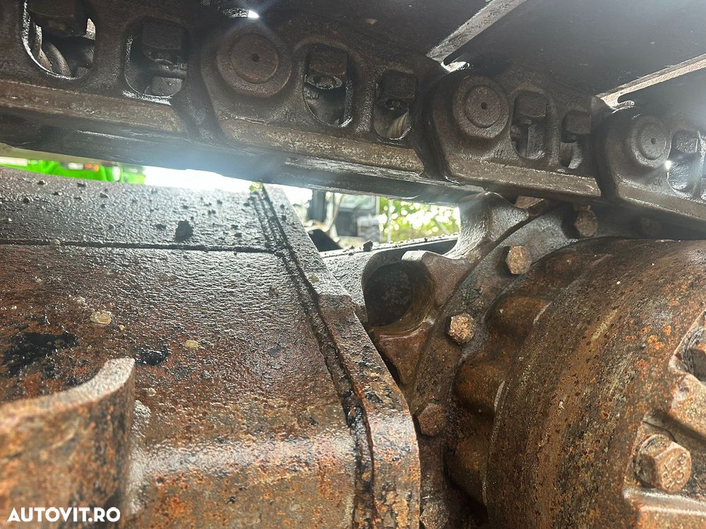 Caterpillar 438C - 8